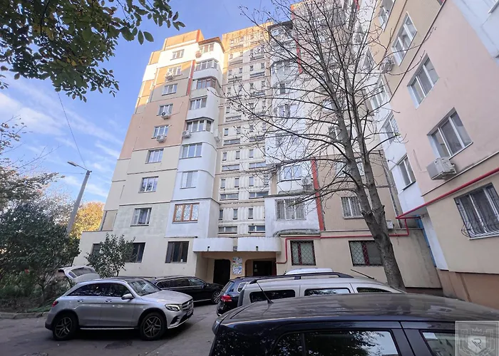 Renthouse Apartments City Gates #5